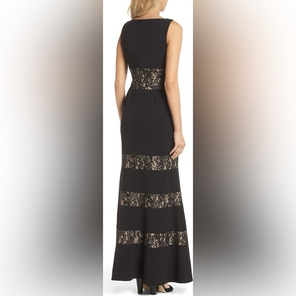 VINCE CAMUTO | Lace Panel Trumpet Gown Size 6 - Picture 2 of 13